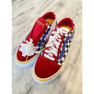 New Vans Men’s Size 7 Old Skool Pro Brighton Zeuner Red. Blue. Check. Flower